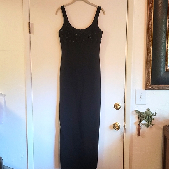 Richard Warren Petites - Picture 1 of 4